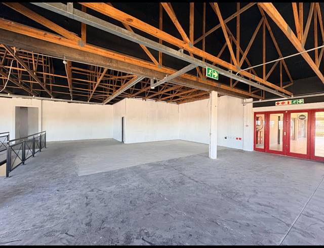 739M² RETAIL TO LET IN KYALAMI